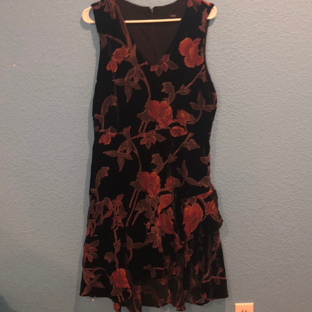 ICE Crushed Velvet Sleeveless Ruffled Hem Dress